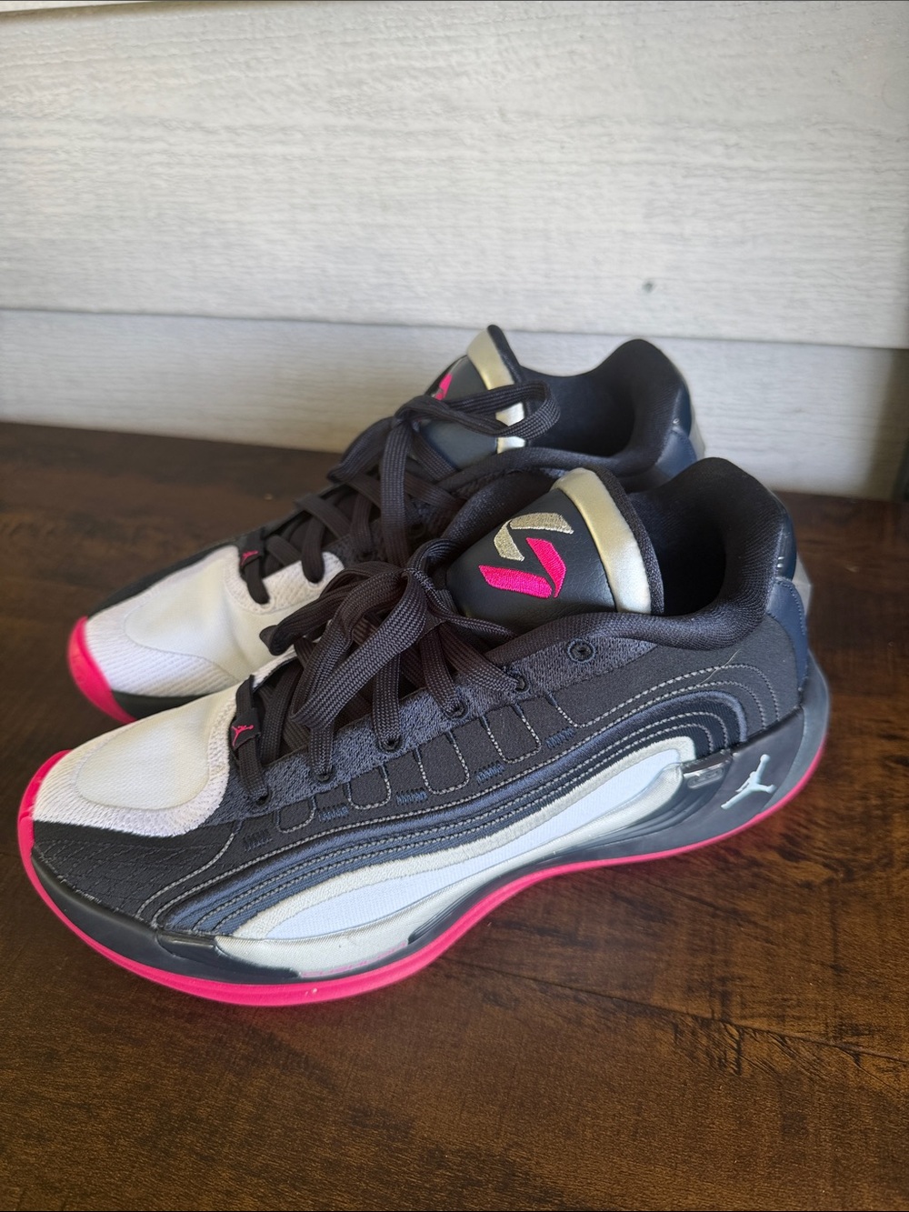 Jordan Luka 4 Navidor Sneakers